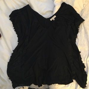 Lace black top