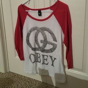 obey baseball t-shirt