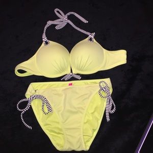 Victoria's Secret bikini