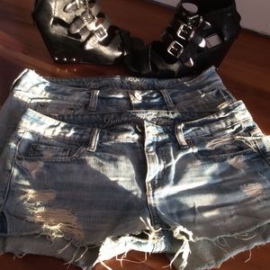 American Eagle denim 2 pair short-sz 0