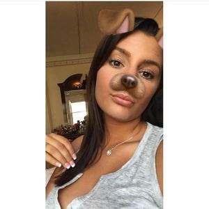 Meet your Posher, Brittany