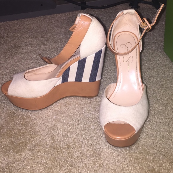 Jessica Simpson Linen Wedges