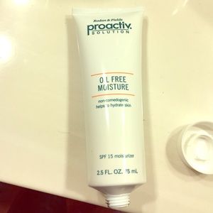 Proactiv oil free moisture NWT
