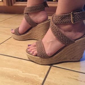 Steve Madden Wedges