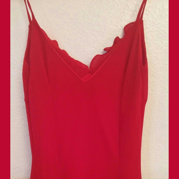 Cherry red Bebe gown xs - Picture 2 of 3