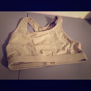 Patagonia sports bra size Medium