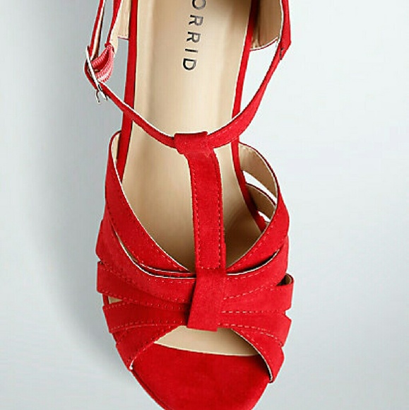 ISO RED STRAPPY PLATFORM WEDGES SIZE 11 - Picture 2 of 2