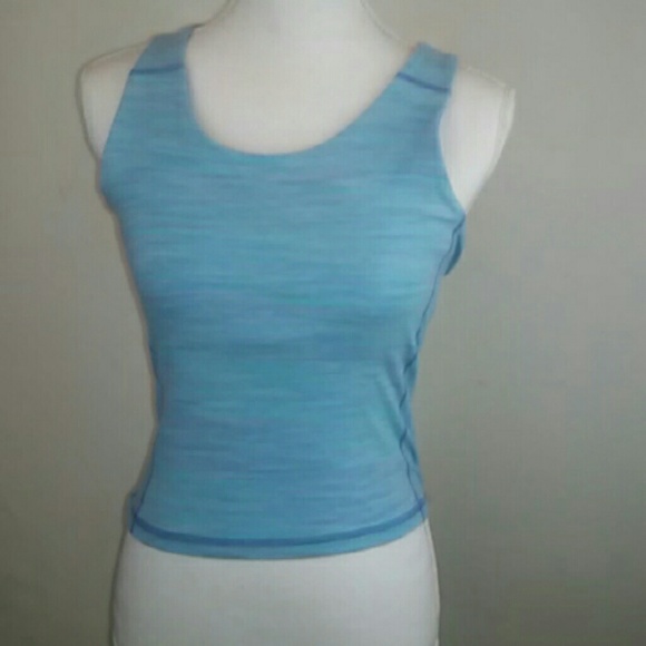 Mountain Hard Wear Yoga Gym top w/bra-lift