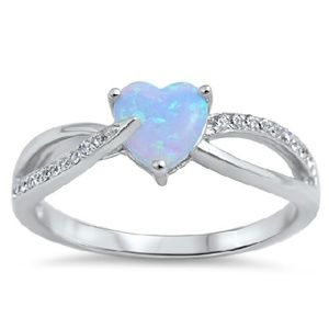 Heart Shape Ring Sz 6