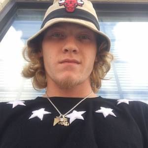 Meet your Posher, Cole