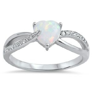 White Heart Shape Ring Sz 7&8