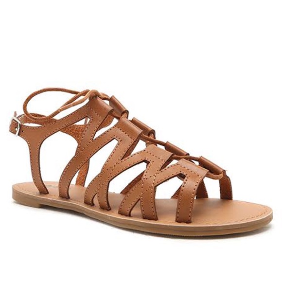 Shoes - NEW IN BOX Nude Athena Sandal