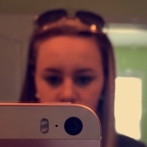 Meet your Posher, Hope