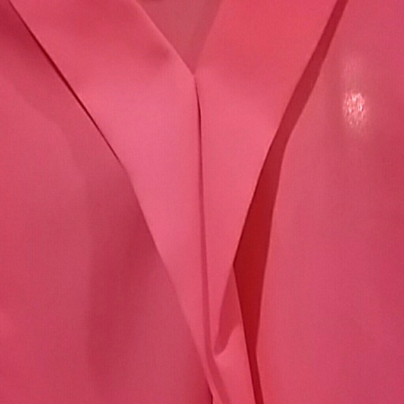 NWOT neon pink short sleeved top - Picture 2 of 4