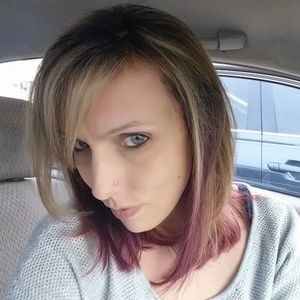 Meet your Posher, Traci