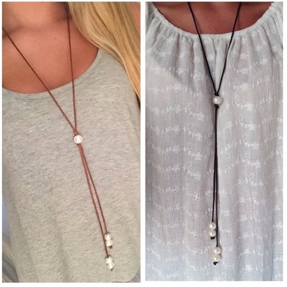 FRESHWATER PEARL NECKLACE