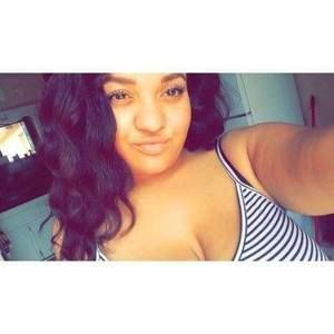 Meet your Posher, Mackenzie