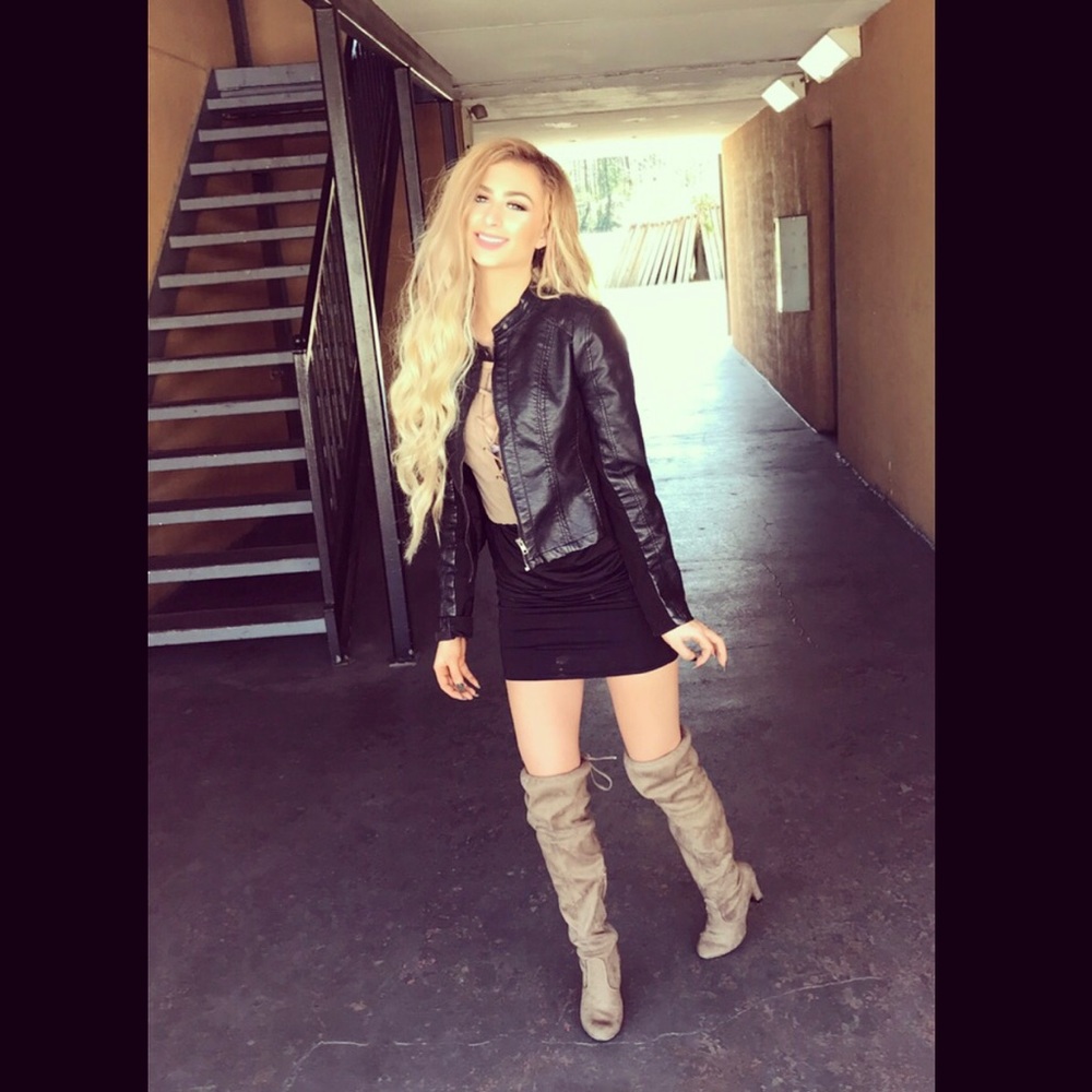 Meet your Posher, Haley