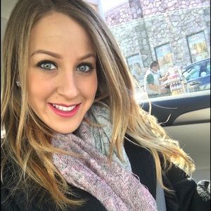 Meet your Posher, Michelle