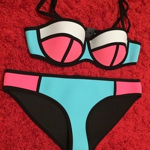 Poppy - Bubblegum Blue Triangl Bikini Set