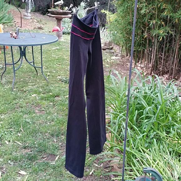 Yoga, workout pants, by Lucy! - Picture 4 of 4