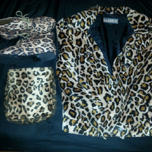 ♦️SOLD♦️BLAZER, PURSE & SHOE BUNDLE