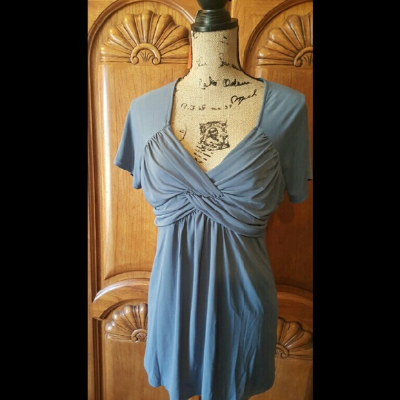 Top - Picture 1 of 1