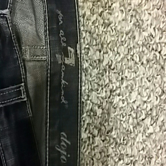 7 for All Mankind denim capri pants - Picture 2 of 4