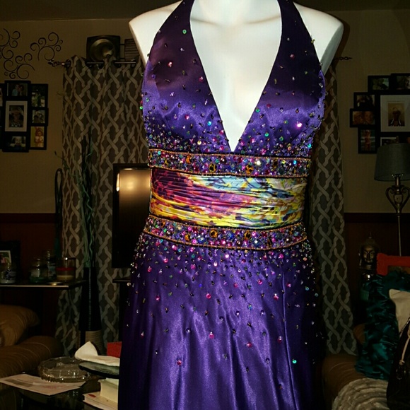 Evening gown - Picture 2 of 4