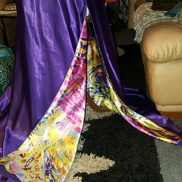 Evening gown - Picture 3 of 4