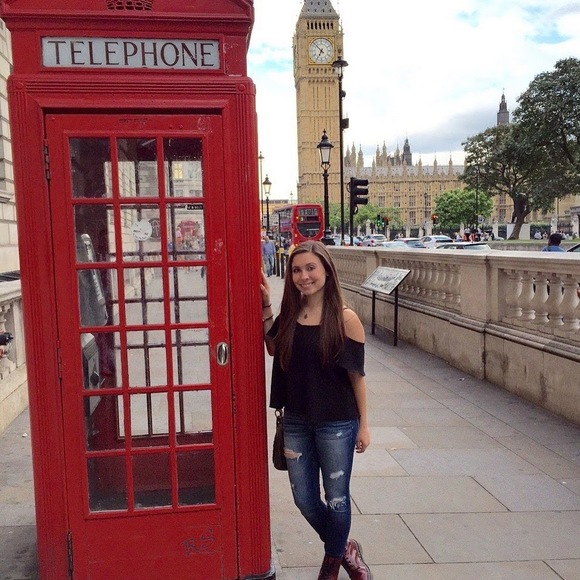 Meet your Posher, Aitana