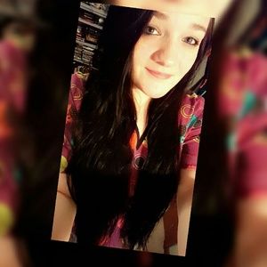 Meet your Posher, Lauren