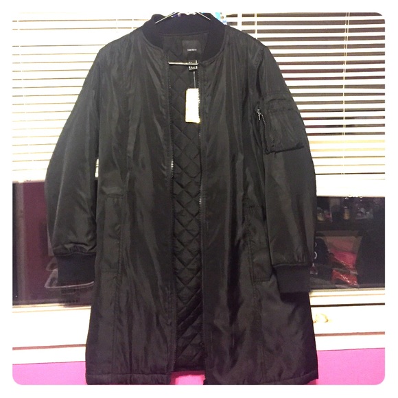 Black long bomber jacket