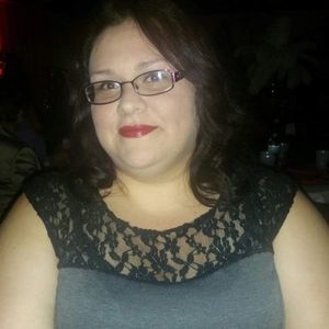 Meet your Posher, Cynthia