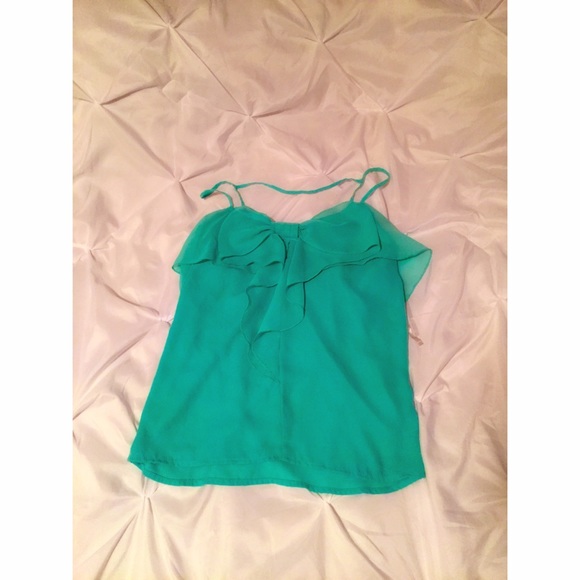 Blue tank top with bow