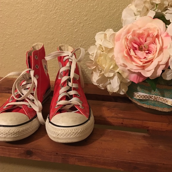 Red Converse