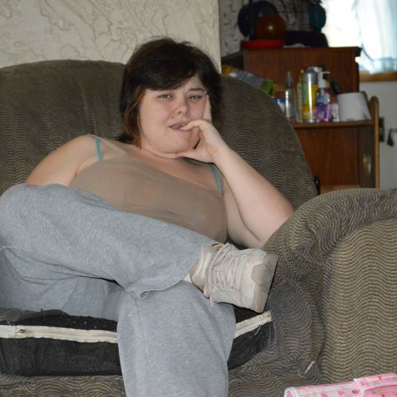 Meet your Posher, Angela