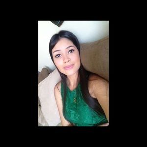 Meet your Posher, Nelida