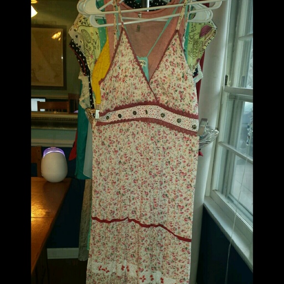 GORGEOUS floral maxi