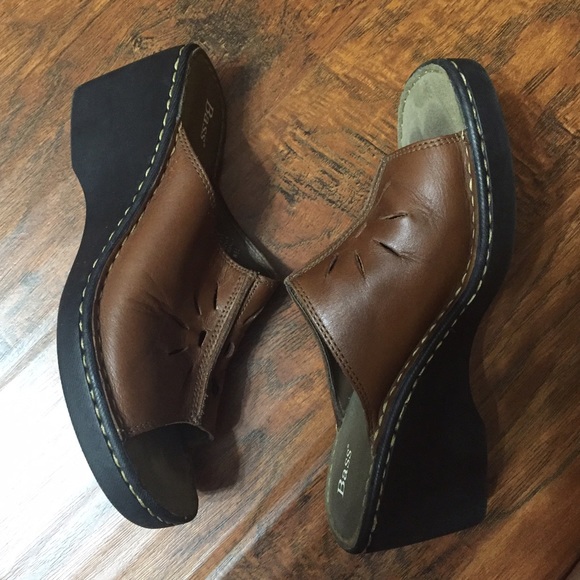 Bass Slip-On Sandals w/ Box