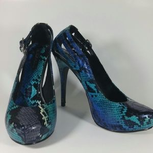 Blue Multi Color Snake Skin Pump.