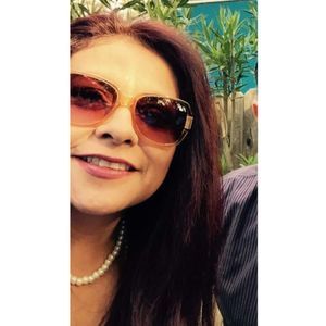 Meet your Posher, Amelia