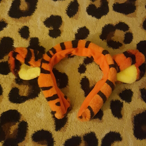 Disneyland tigger ears