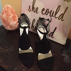 BGBG Paris Heels