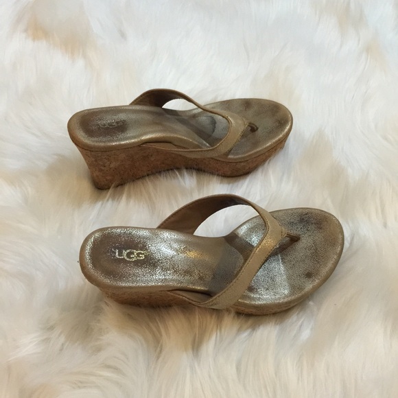 Ugg gold sandals size 6 ,gently used like new slip