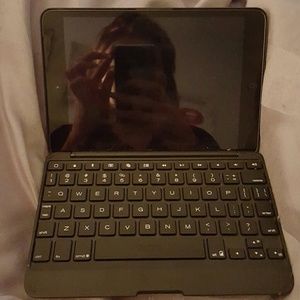 Ipad mini 2 with Bluetooth case