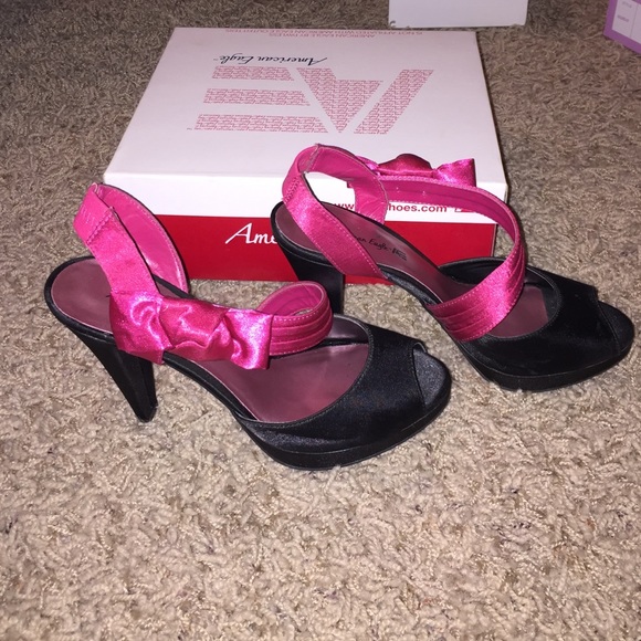 American Eagle Heels