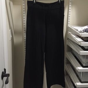 Women's Lululemon Black Still Pants 8