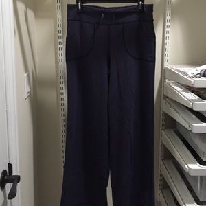 Women's Lululemon Blue Still Pants 8