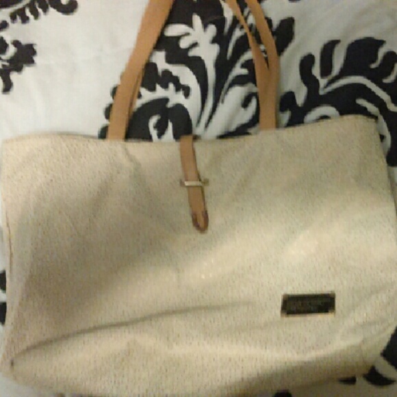 Large tote. - Picture 1 of 1